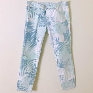 1969 Floral Print 5 Pocket Jeans NWOT